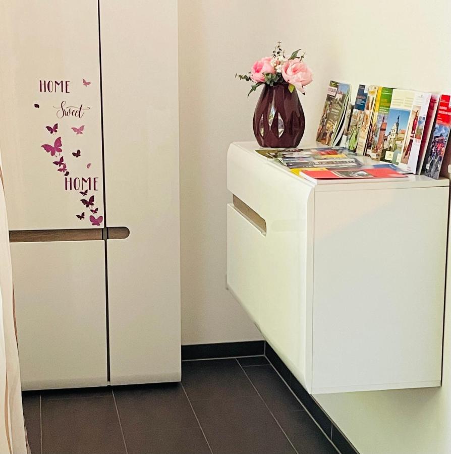 Ferienwohnung Marina An Der Romantischen Strasse Weikersheim Bagian luar foto