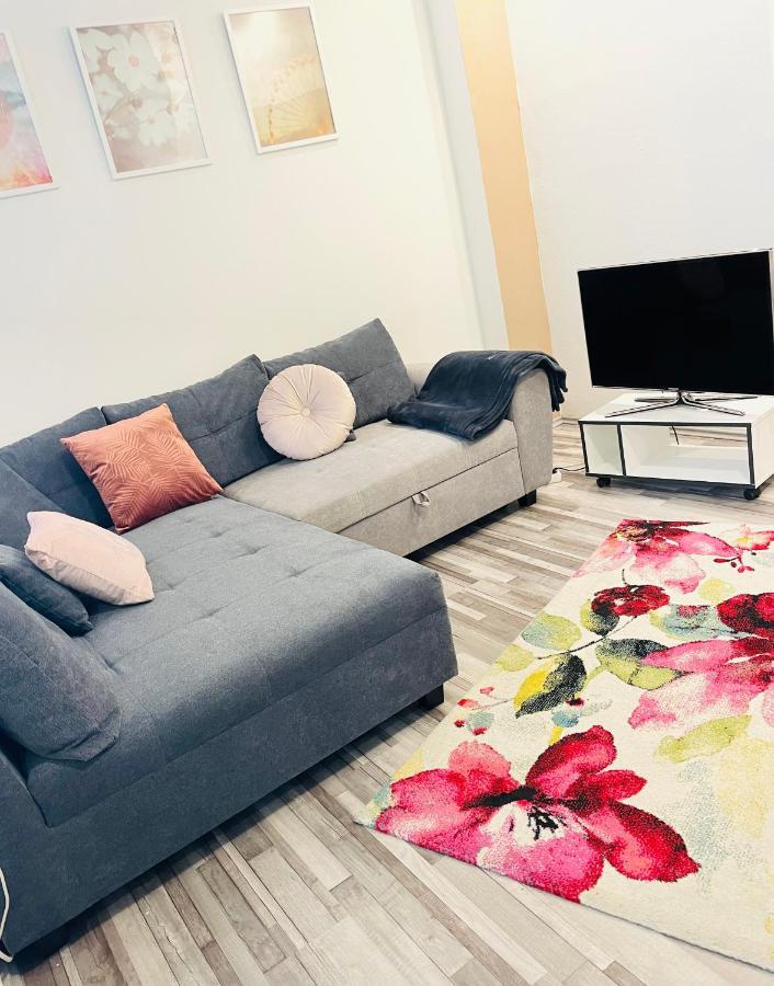 Ferienwohnung Marina An Der Romantischen Strasse Weikersheim Bagian luar foto
